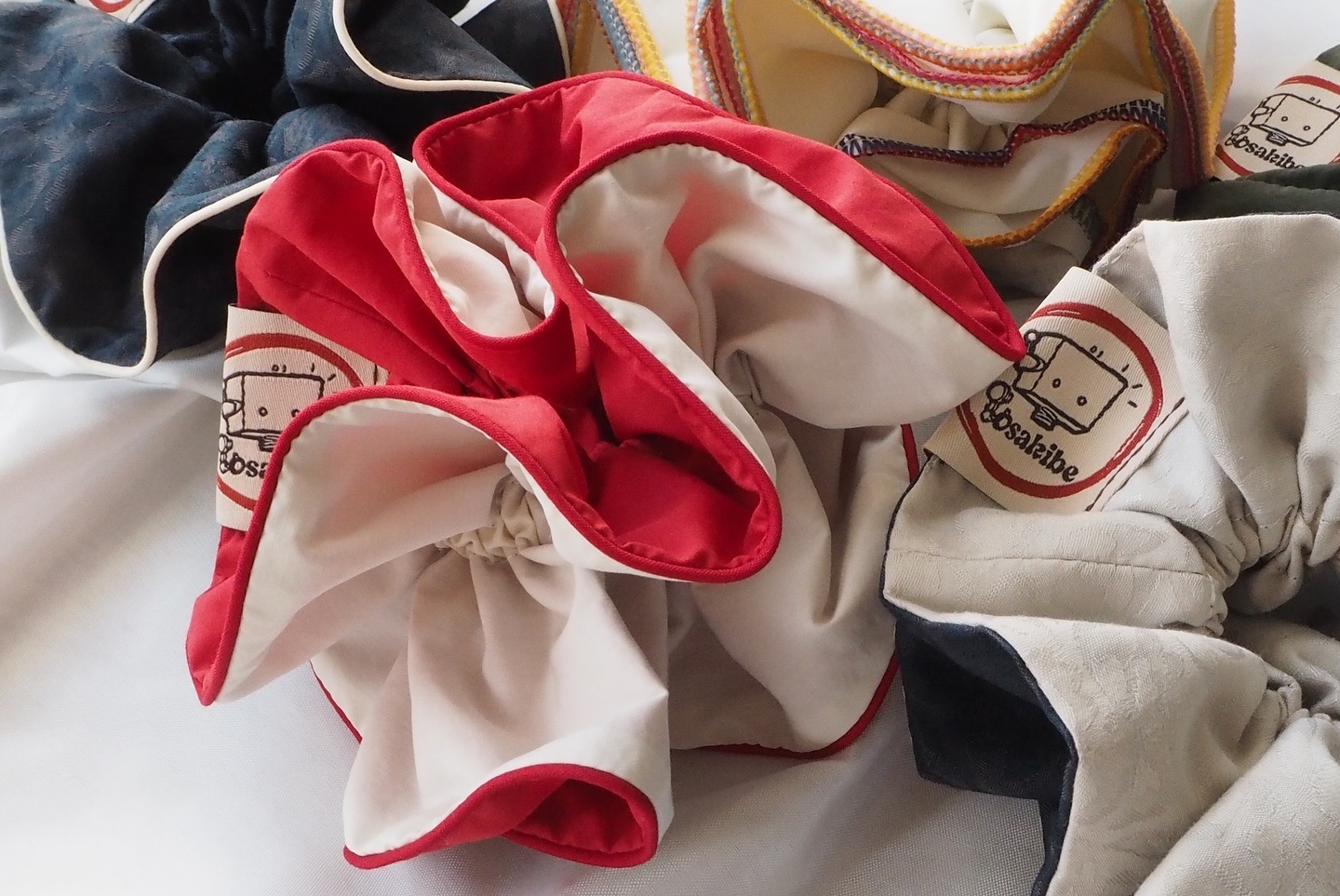 48EAAC18-32E4-4BFD-AB69-FAA7D4E29E33